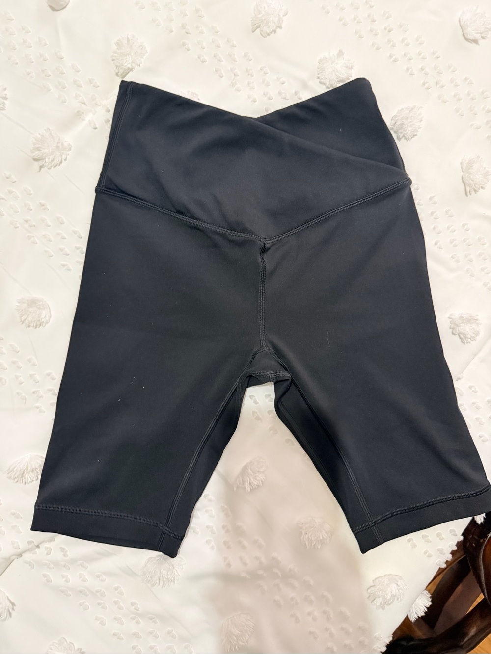 Victoria's Secret Black High-Rise V cut Bike Shorts size 4